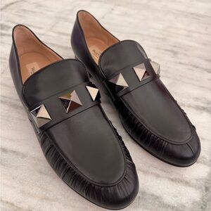 VALENTINO GARAVANI Rockstud Leather Women’s Loafers EUR 41 US 10